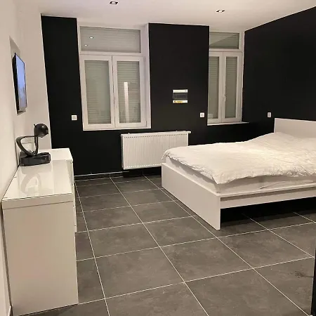 Of 2 * Tournai